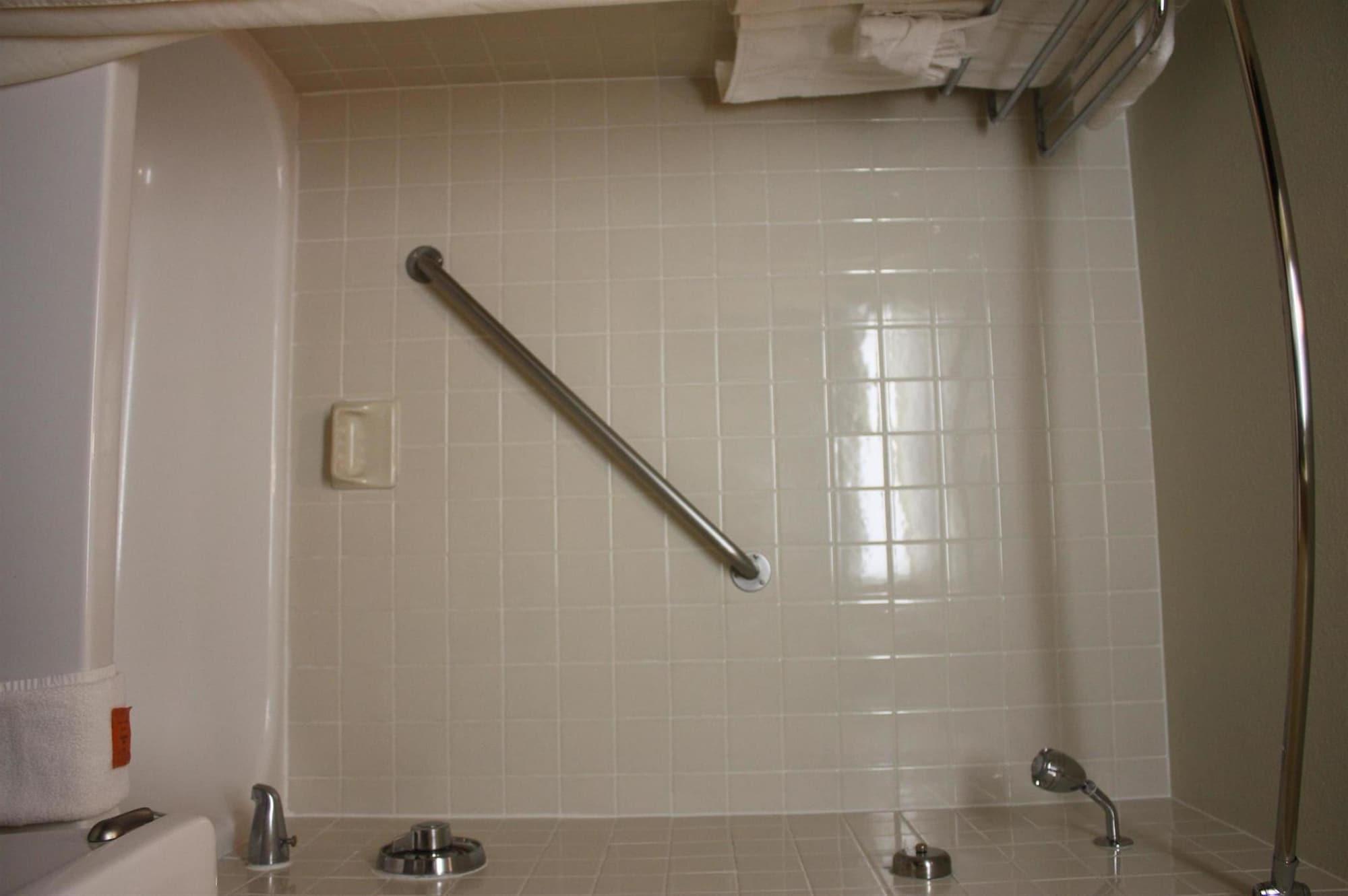 Ramada By Wyndham Viscount Suites Tucson East Стая снимка