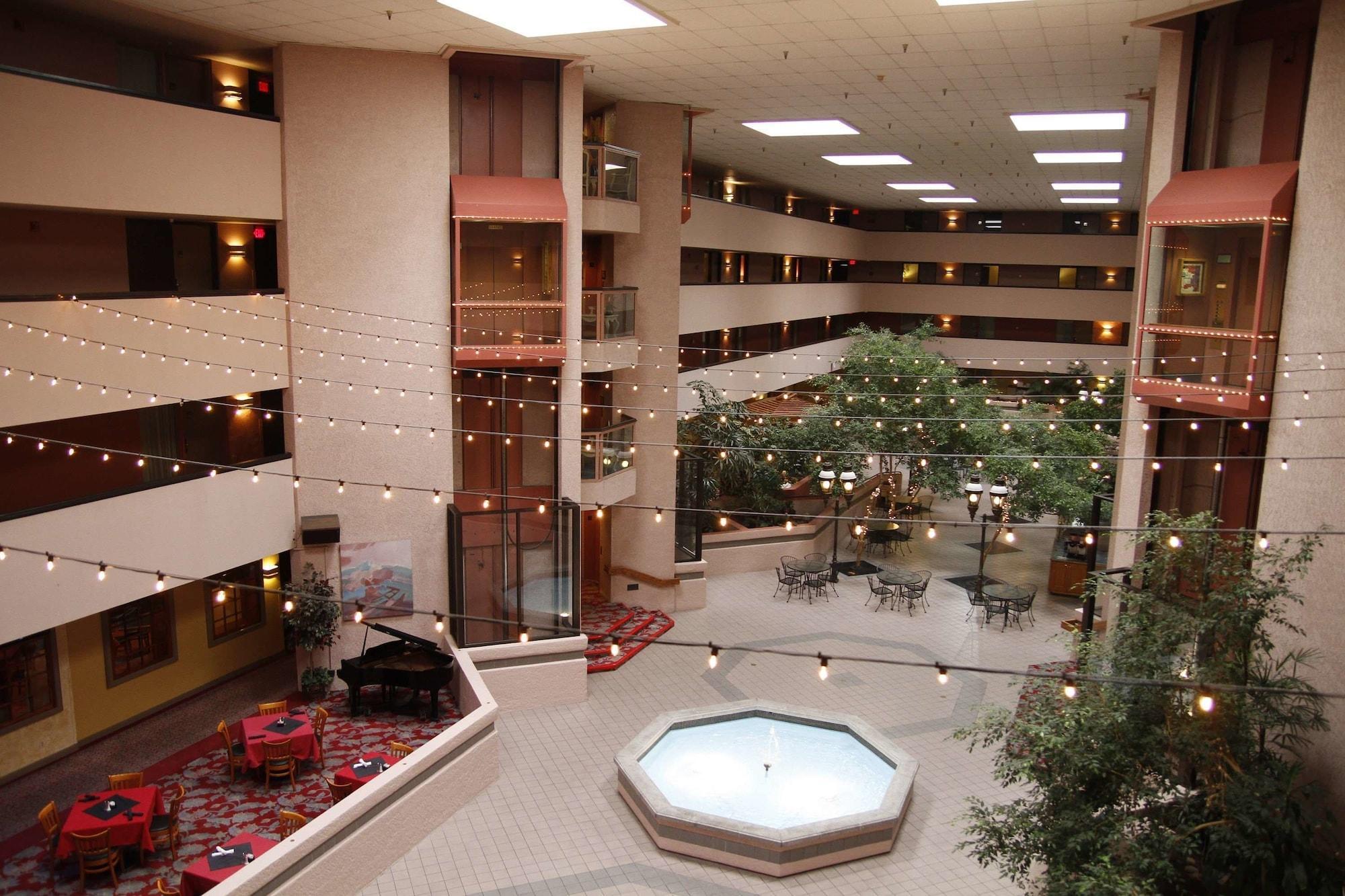 Ramada By Wyndham Viscount Suites Tucson East Екстериор снимка